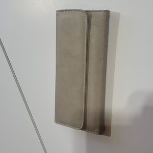 Beige Tan Marbled Leather Wallet with lots of pockets for Cards and Checkbook